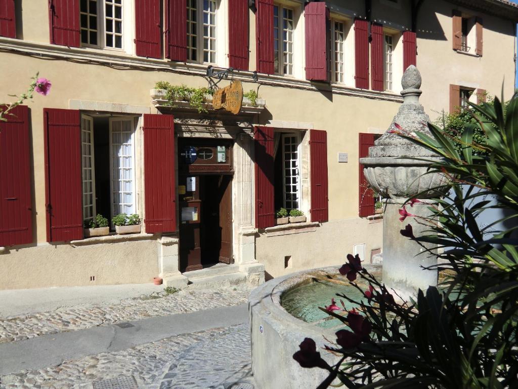 Hostellerie Le Beffroi فيسون-لا-رومان المظهر الخارجي الصورة